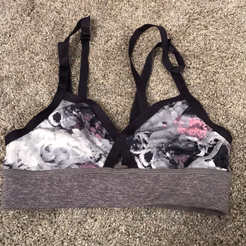 Lululemon bra